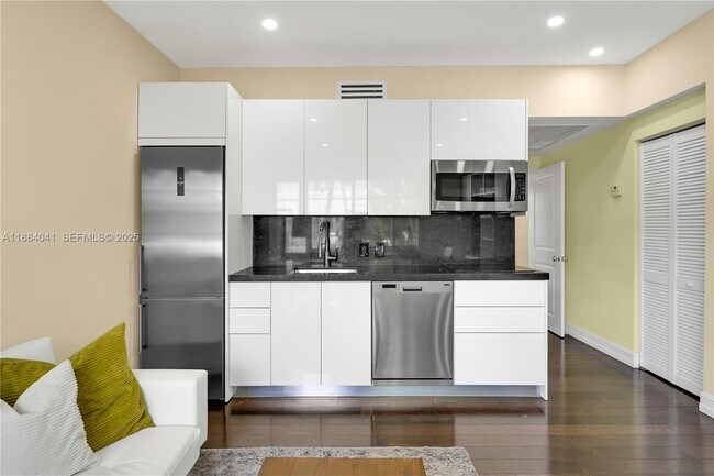 Foto del edificio - 601 11th St