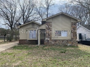 Building Photo - 3219 Nathan Ave