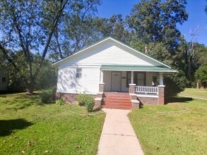 Building Photo - 109 W Blue Mountain Rd