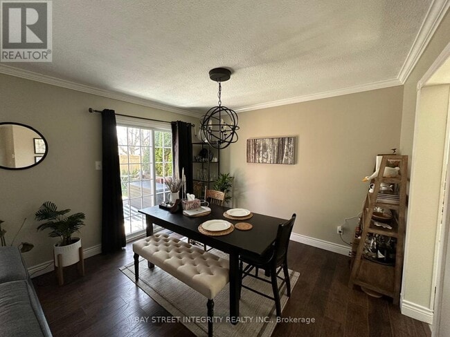 Building Photo - 1453 Paddington Ct