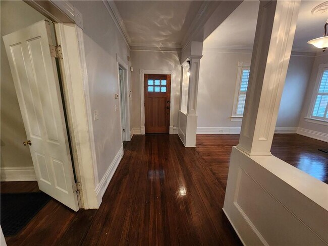 Foto del edificio - 1055 Longley Ave NW