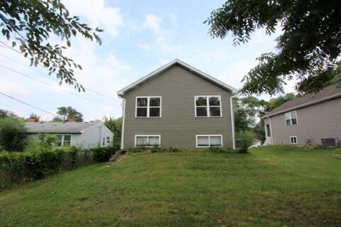 Foto del edificio - 6617 Briarwood Dr