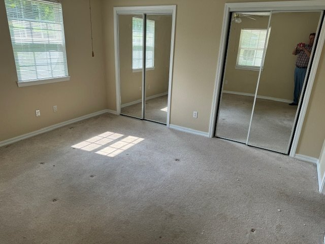 Building Photo - 2220 S Country Club Dr