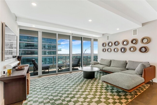 Building Photo - 9401 Collins Ave