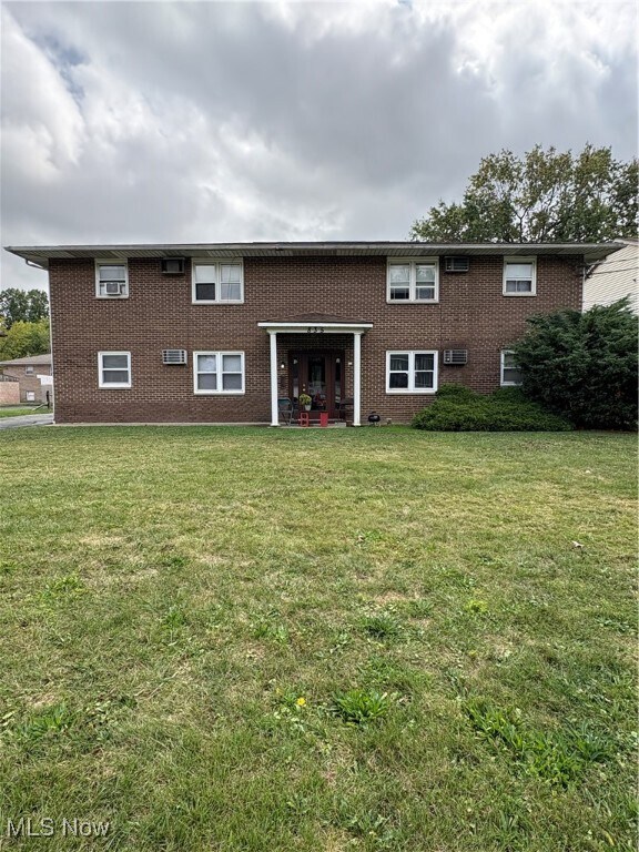 835 Cook Ave Youngstown, OH 44512 – photo 1