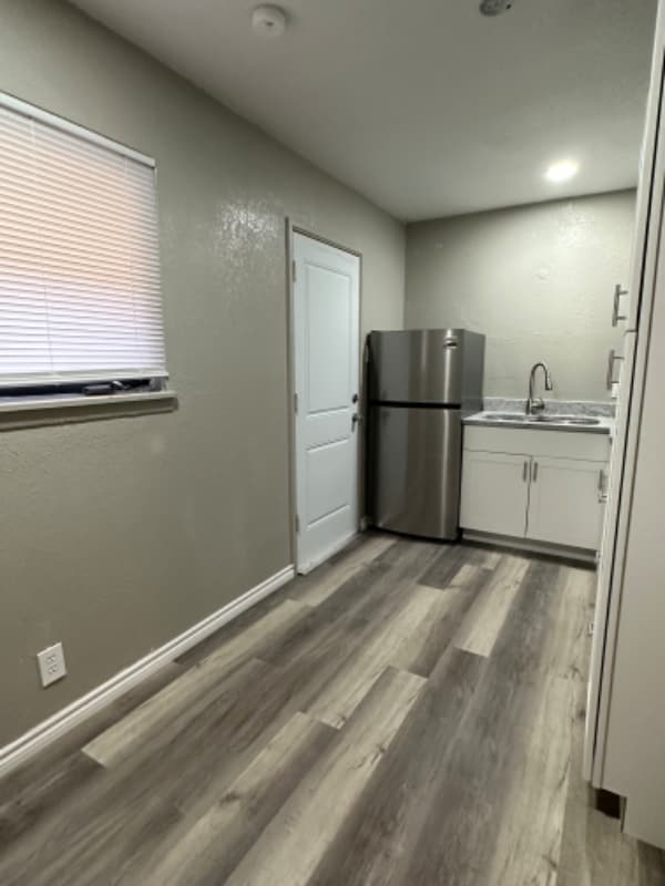 Foto del edificio - 8709 Lawson St