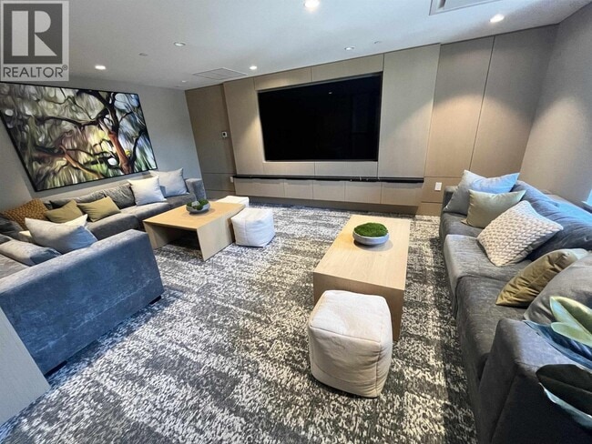 Photo du bâtiment - 5380 Crooked Br Rd