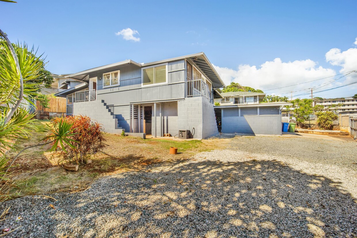 Foto principal - 99-776-776 Halawa Heights Rd