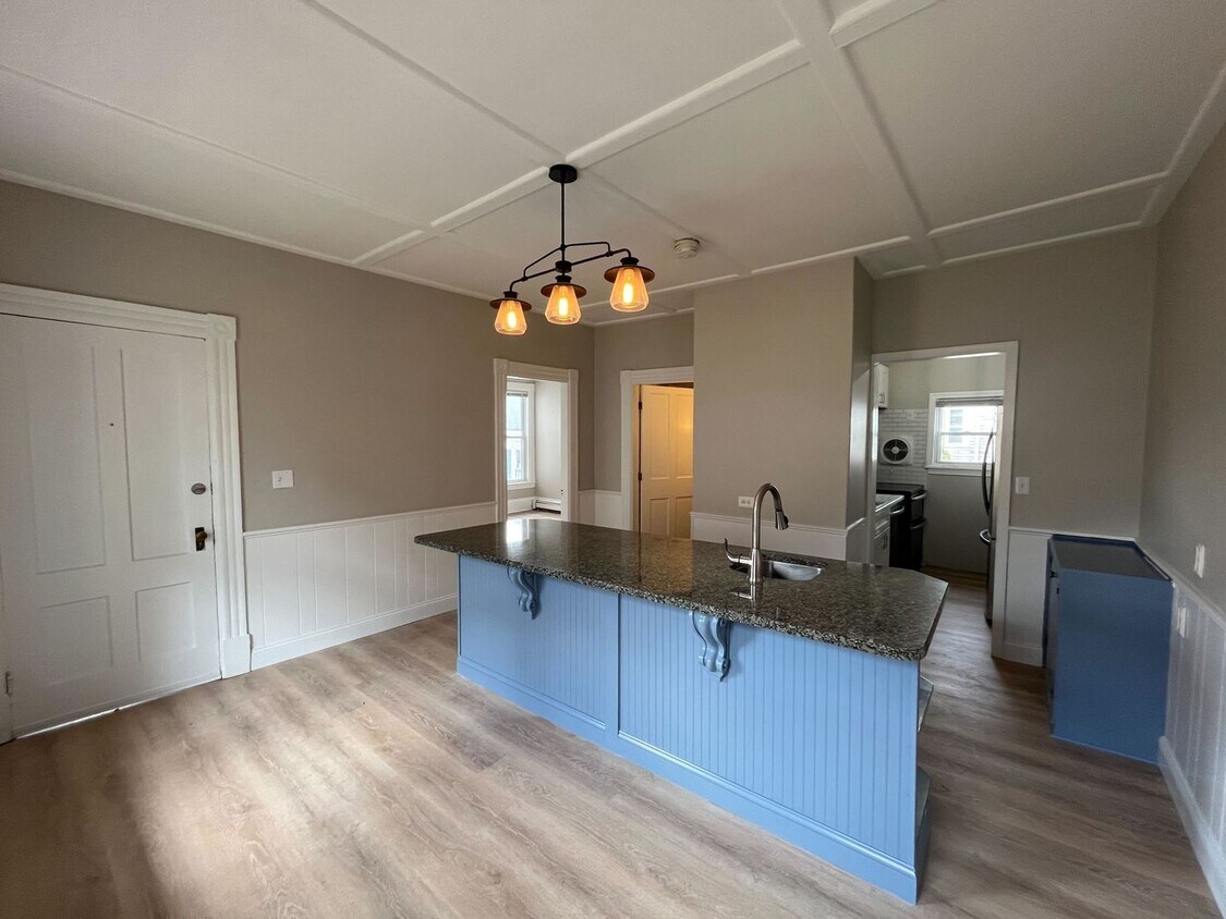 Foto principal - 262 Walnut St