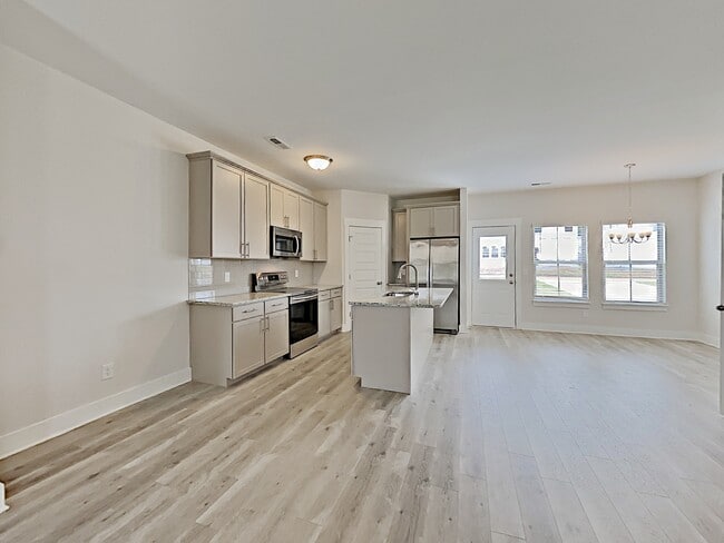 Building Photo - 5133 Jack Byrnes Drive