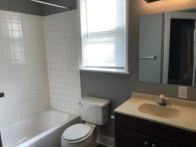 Foto del edificio - Fountain Square - 2 BR home