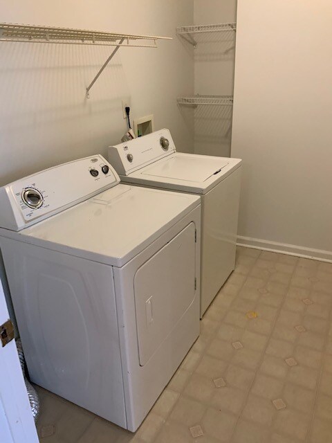 Foto del edificio - 109 Poe Ct