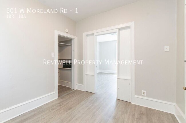Building Photo - 501 W Moreland Rd