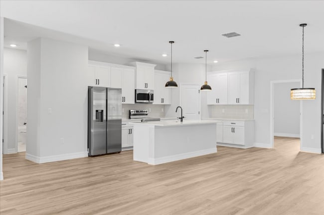 Foto del edificio - 2732 Mather Ln