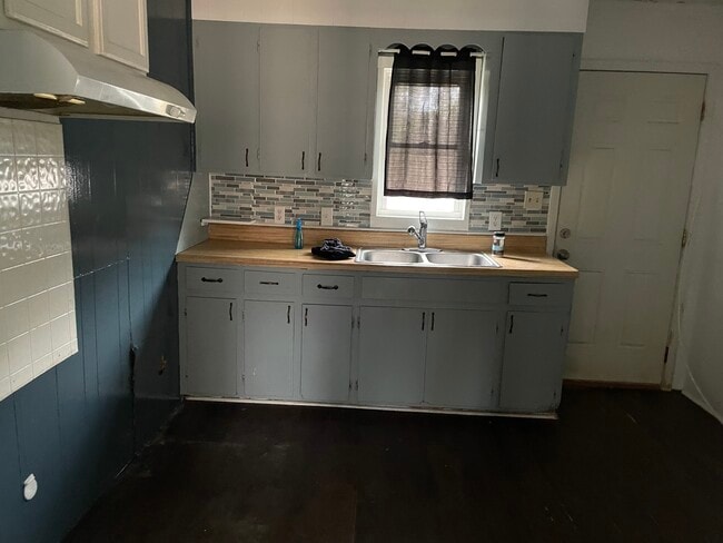 Foto del edificio - 110 Bratton St