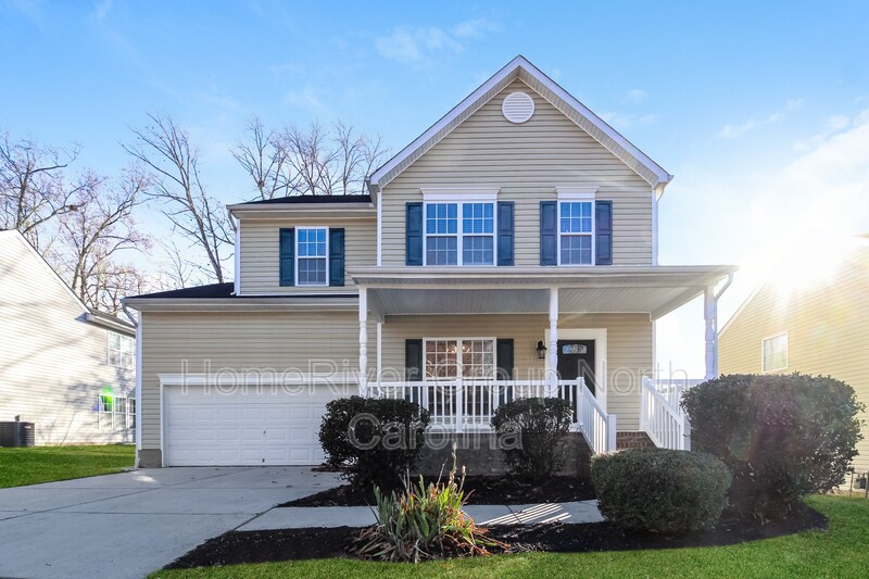 Foto principal - 904 Woodlake Dr
