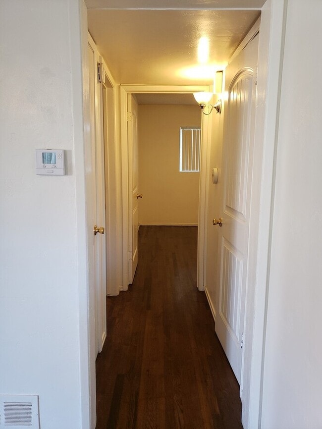 Foto del edificio - Charming 2bdr Duplex in La Mesa Cul-de-Sac