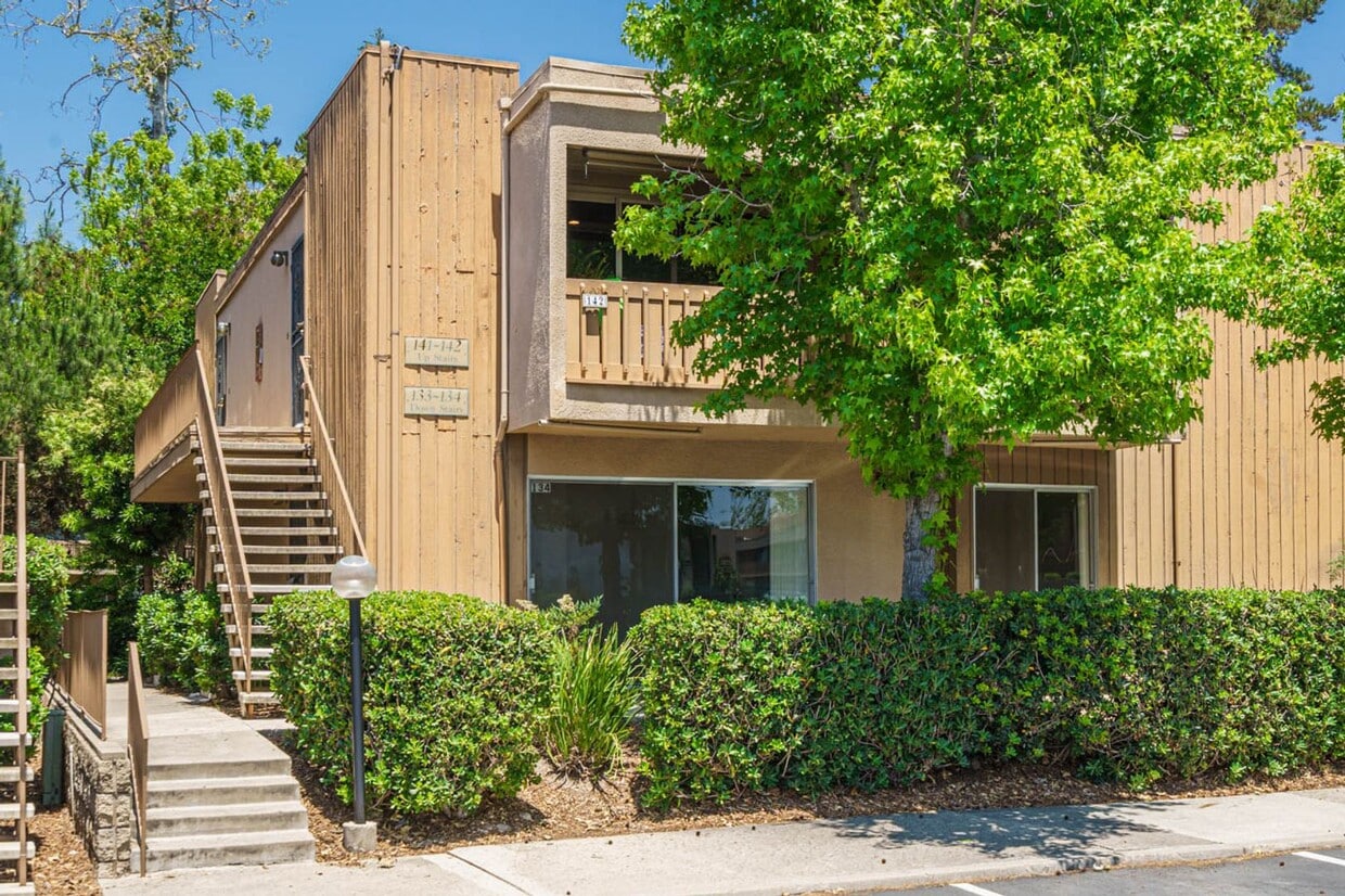 Primary Photo - 1Bed/1Bath Single Story Condo in La Mesa w...