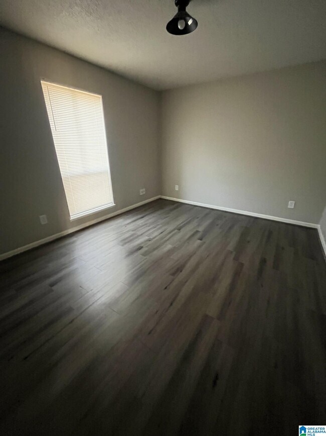 Foto del edificio - 1340 32nd St S