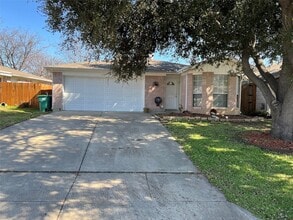 Building Photo - 6736 Black Wing Dr