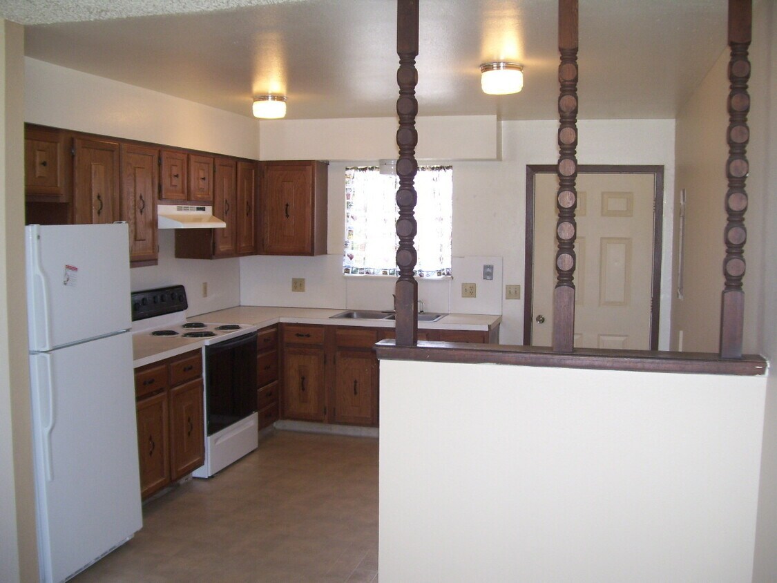 Building Photo - Building 4- Flying Bee Enterprises, LLC