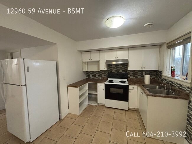 Building Photo - Two Bedroom Suite