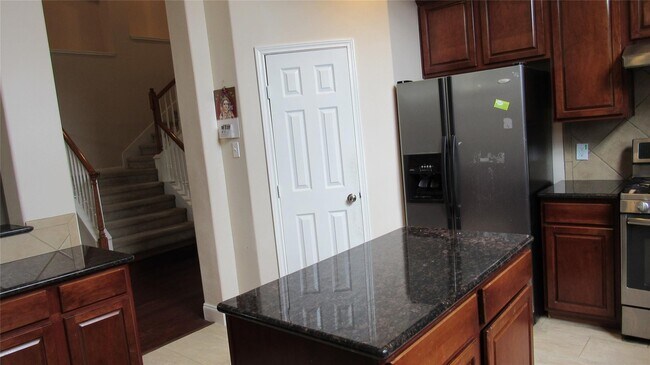 Foto del edificio - 17615 Belwood Park Ln