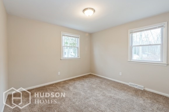 Foto del edificio - 263 N Lincoln Ave