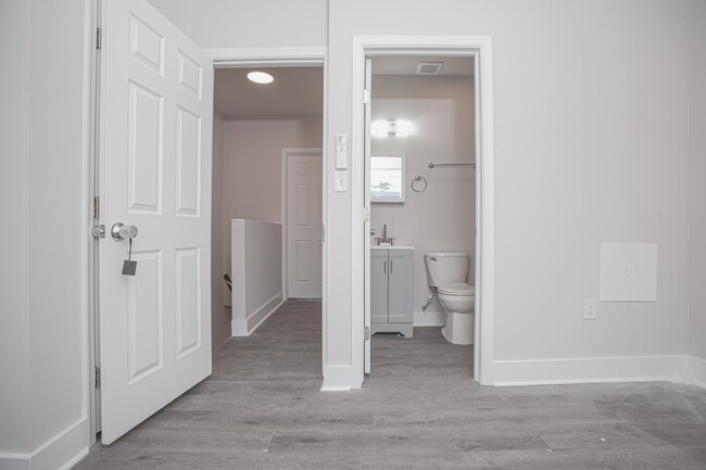Foto del edificio - 3142 Arbor Street, Unit 1