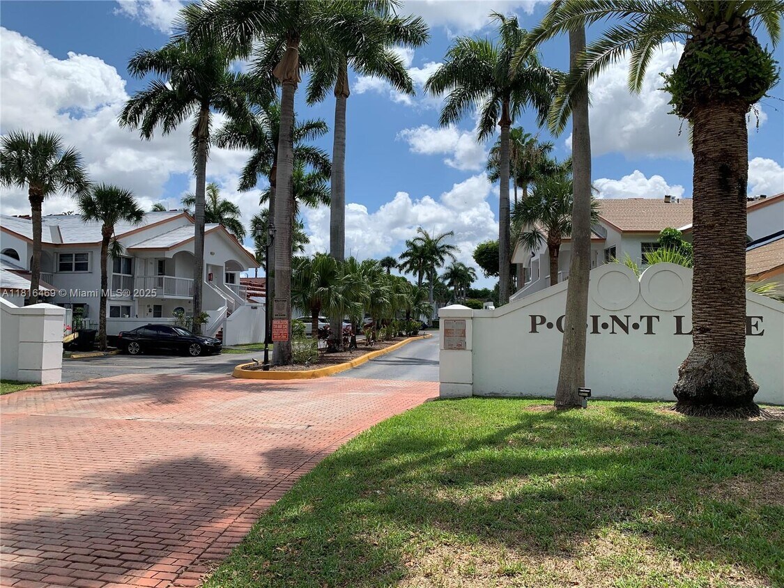 Primary Photo - 7611 SW 153rd Ct