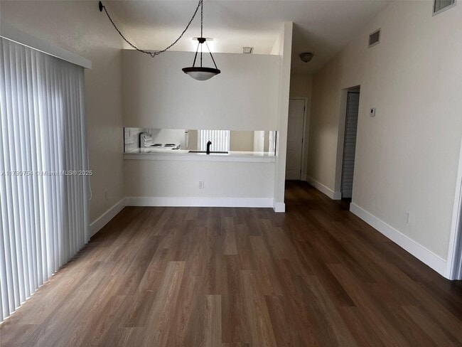 Building Photo - 11777 SW 108th Ln