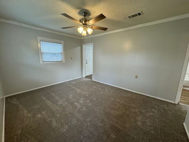 Foto del edificio - Cantonment - Pensacola -2 bedroom, 1 bathroom