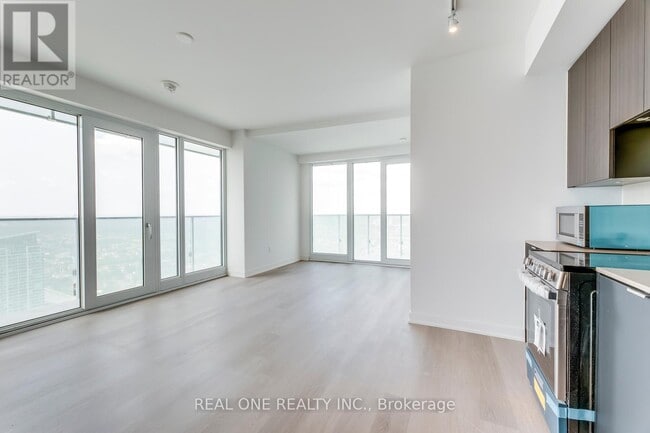 Building Photo - 3883-3883 Quartz Rd