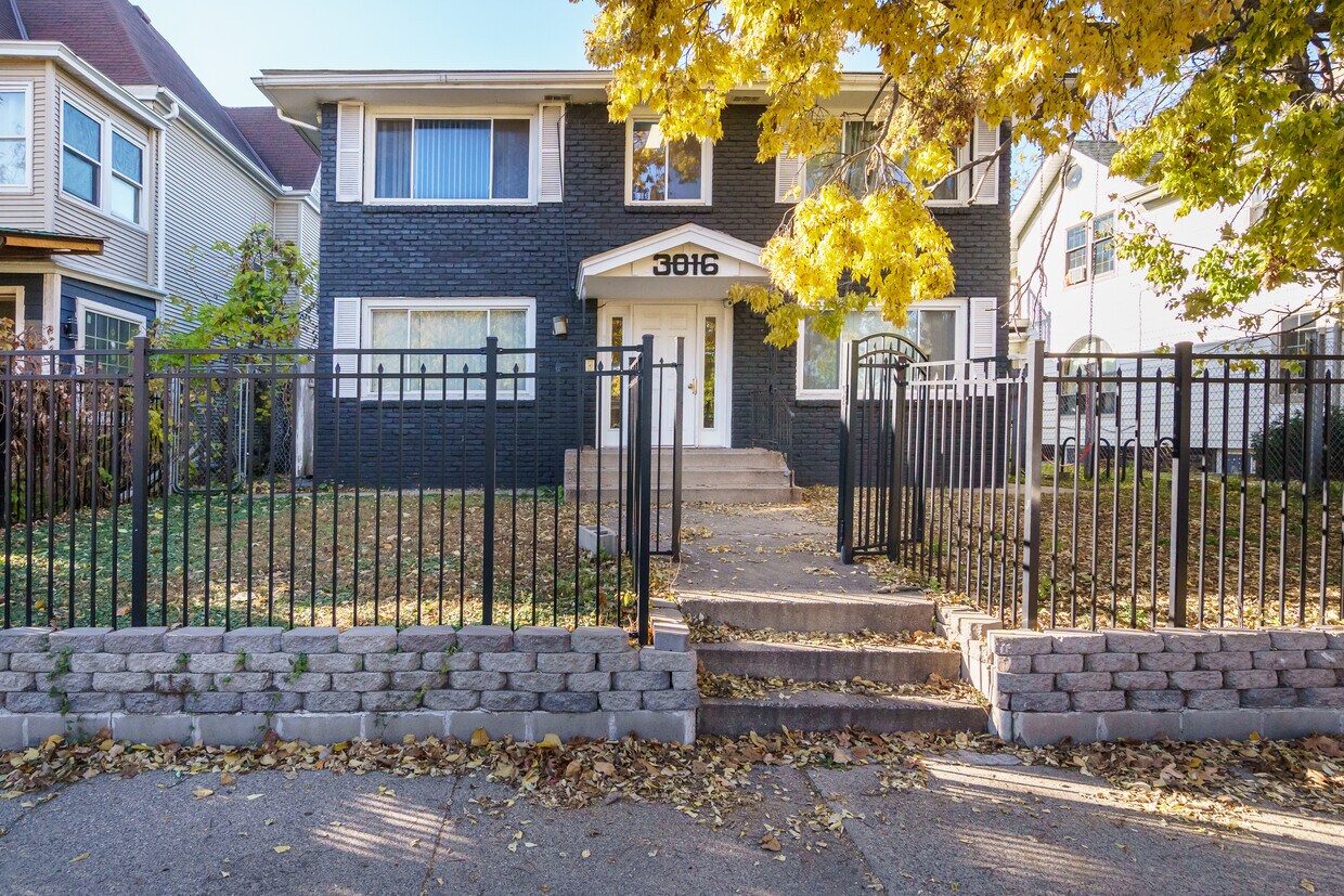 Foto principal - 3016 Pleasant Ave