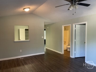 Foto del edificio - 161 Lavender Lakes Dr