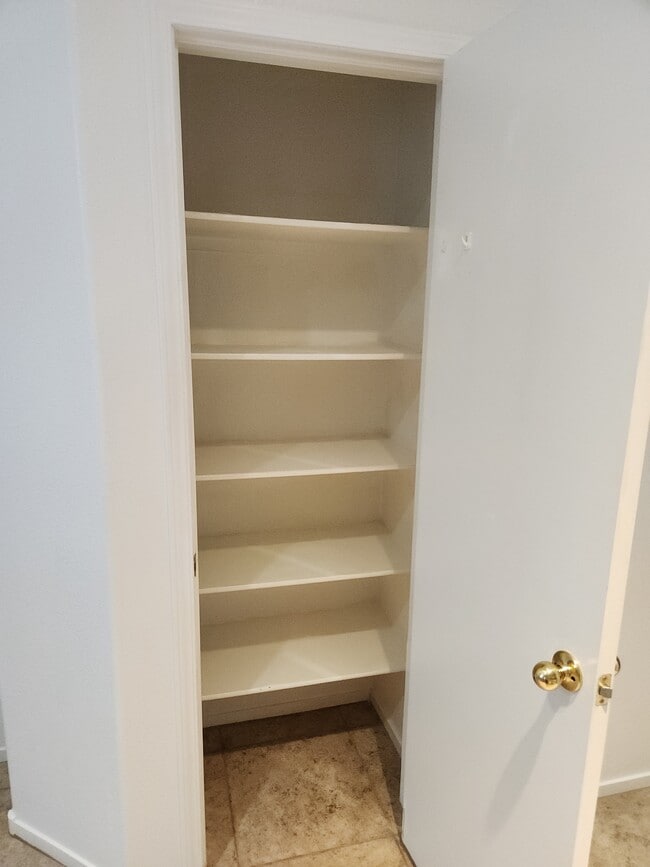 Building Photo - 4458 Yellow Harbor St