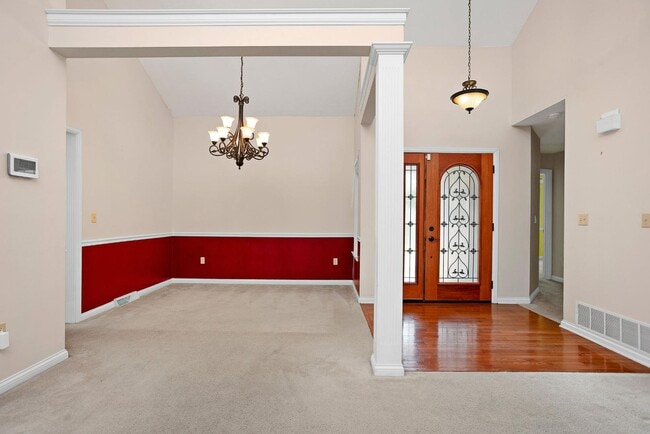 Building Photo - 415 Nevis Dr
