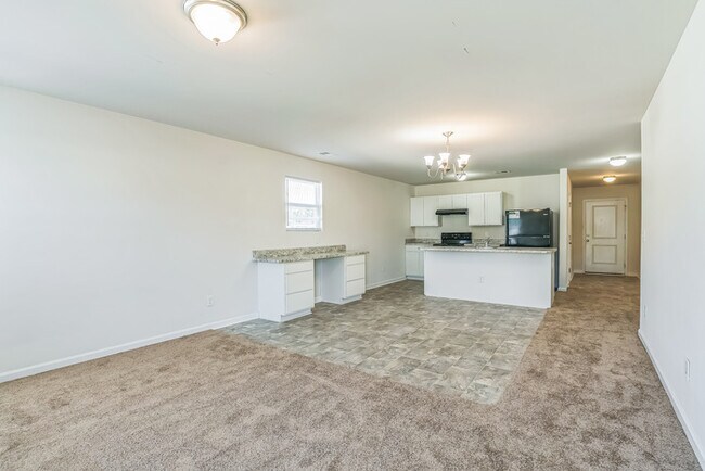 Building Photo - 179 Foxford Dr