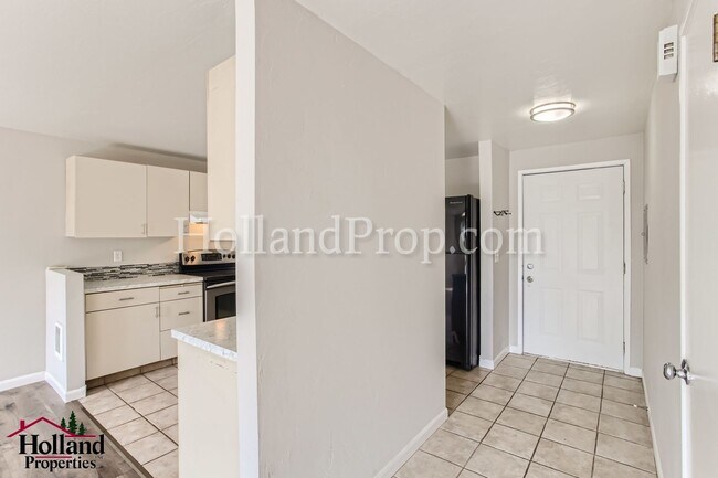 Foto del edificio - Step Inside the Home You’ve Been Waiting For! NEW BEST PRICE at $1,900!!!