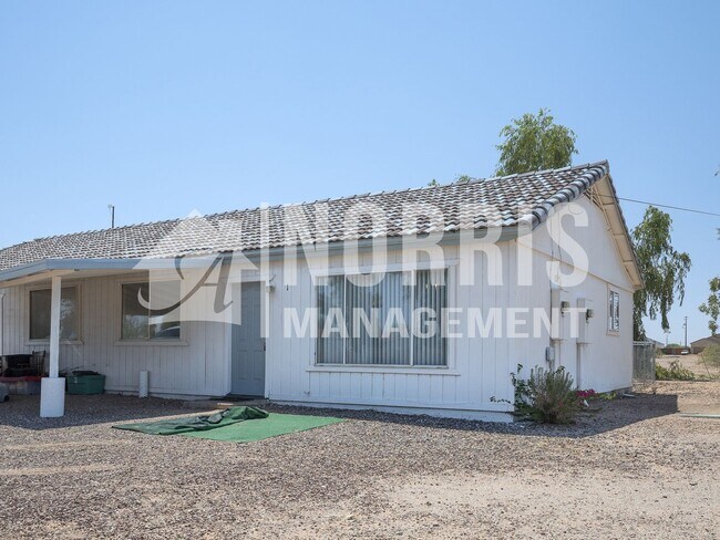 Foto del edificio - 26405 W Sherbundy Dr