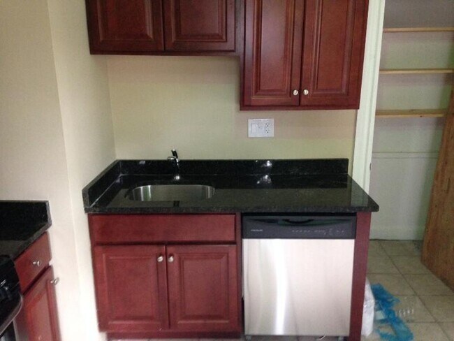 Foto del edificio - Charming 6 Bedroom House