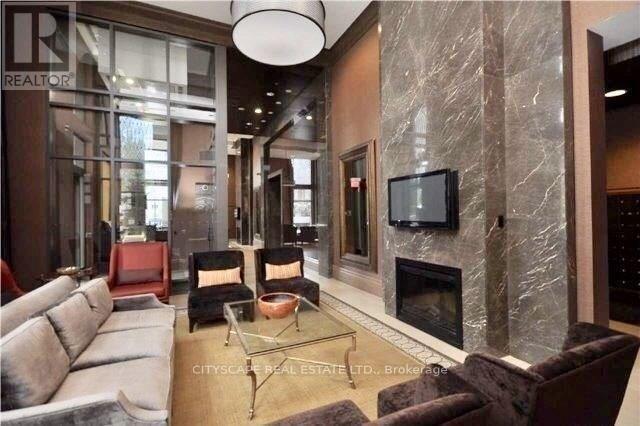 Building Photo - 385 Prince of Wales Dr