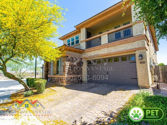 Building Photo - 4721 E Casitas Del Rio Dr