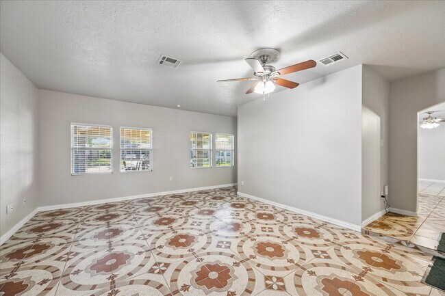 Foto del edificio - 8403 Meadowshire St