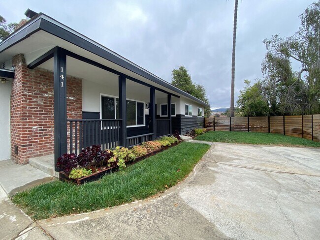Foto del edificio - 141 Hillside Terrace