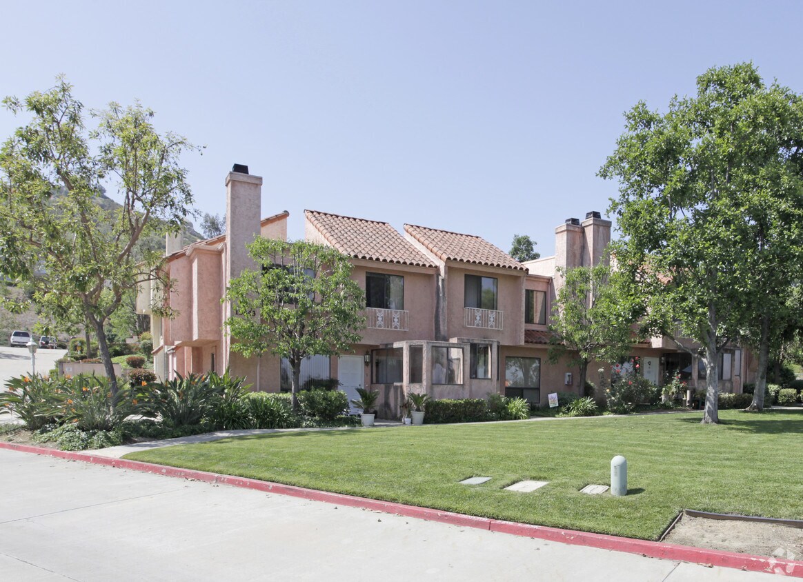 Primary Photo - La Canada Hacienda Townhomes