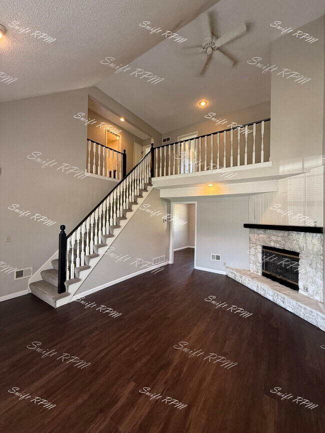 Foto del edificio - 6702 W 150th St