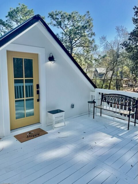 880C Entrance - 880 N Ashe St