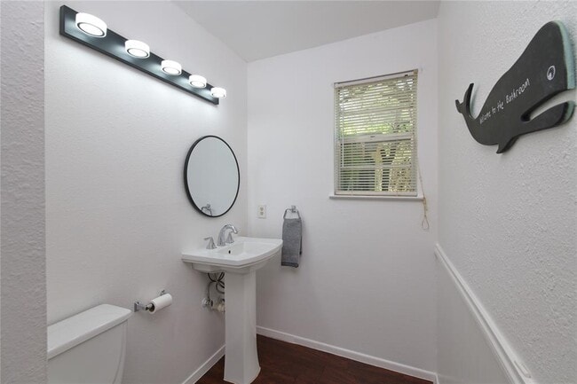 Foto del edificio - 833 Old Ranch Rd 12