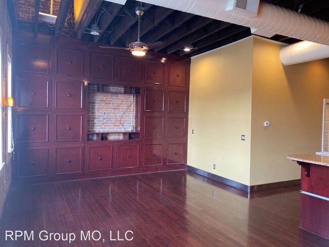 Building Photo - 1 br, 1 bath House - 410 S South Avenue Un...